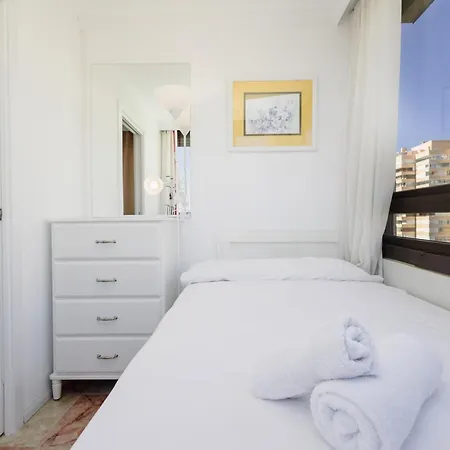 Beachfront With Panoramic Sea Views, Private Parking, Swimming Pools And Mini Golf Appartamento Torremolinos