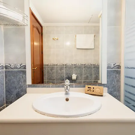 Apartamento Beachfront With Panoramic Sea Views, Private Parking, Swimming Pools And Mini Golf