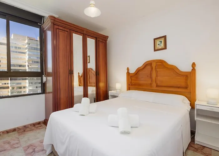 Beachfront With Panoramic Sea Views, Private Parking, Swimming Pools And Mini Golf Apartamento