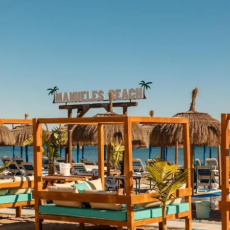 Beachfront With Panoramic Sea Views, Private Parking, Swimming Pools And Mini Golf Апартаменты