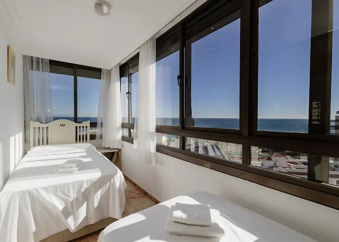 Beachfront With Panoramic Sea Views, Private Parking, Swimming Pools And Mini Golf Apartment *