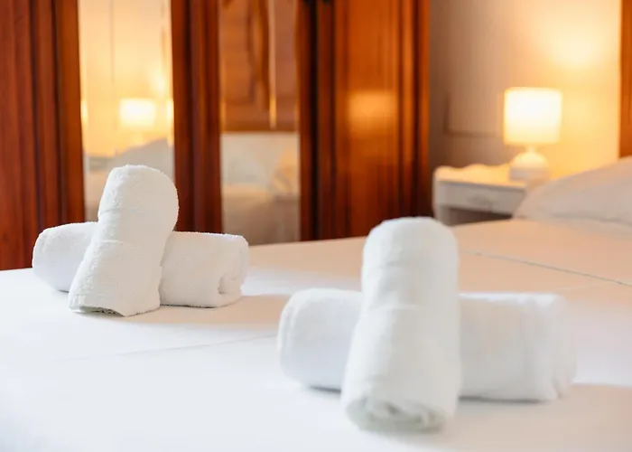 Beachfront With Panoramic Sea Views, Private Parking, Swimming Pools And Mini Golf *